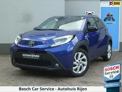 Blauw Gebruikt 2025 Toyota Aygo Active Hatchback | € 19.845 (Eerlijke prijs)