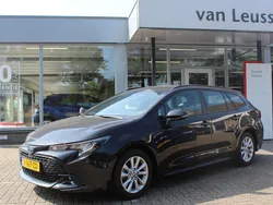 Gebruikt 2024 Toyota Corolla Stationwagen | € 29.089 (Eerlijke prijs)