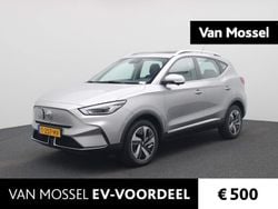 Grijs, metallic lak Gebruikt 2023 MG ZS Luxury Sedan | € 19.888 (Goede deal)
