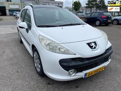 Wit Gebruikt 2008 Peugeot 207 Stationwagen | € 3.490 (Eerlijke prijs)