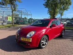 Rood Gebruikt 2013 Alfa Romeo MiTo Hatchback | € 1.899 (Eerlijke prijs)