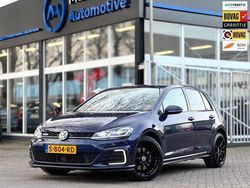 Blauw Gebruikt 2017 VW Golf VII GTE Hatchback | € 20.950 (Goede deal)