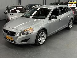 Grijs Gebruikt 2013 Volvo V60 Summum Stationwagen | € 4.999 (Goede deal)