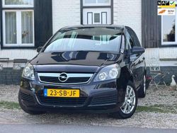 Zwart Gebruikt 2005 Opel Zafira Business MPV | € 2.750