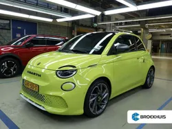 Groen Gebruikt 2024 Abarth 500e Turismo Hatchback | € 29.900