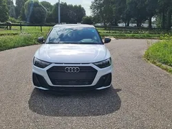Wit Gebruikt 2023 Audi A1 Sportback S-Line Hatchback | € 24.750 (Goede deal)