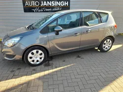 Grijs, metallic lak Gebruikt 2015 Opel Meriva Edition MPV | € 9.945 (Eerlijke prijs)