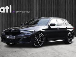 Grijs Gebruikt 2023 BMW 530 Executive Stationwagen | € 46.900 (Eerlijke prijs)