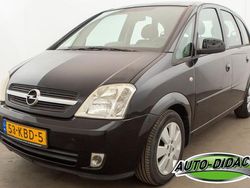 Zwart Gebruikt 2003 Opel Meriva MPV | € 850 (Goede deal)