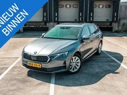 Grijs Gebruikt 2024 Skoda Octavia Selection Stationwagen | € 34.900