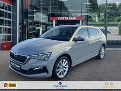 Grijs Gebruikt 2021 Skoda Scala Style Hatchback | € 22.950 (Duur)