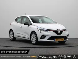 Wit Gebruikt 2020 Renault Clio V Zen Hatchback | € 10.745 (Eerlijke prijs)