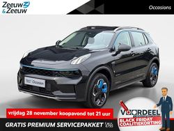 Blacked out (donker zwart) Gebruikt 2023 Lynk & Co 01 SUV | € 27.740 (Eerlijke prijs)