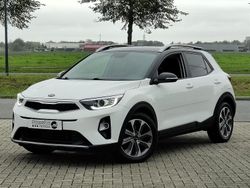 Wit Gebruikt 2019 Kia Stonic SUV | € 17.950 (Eerlijke prijs)