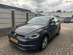 Grijs Gebruikt 2019 VW Golf VII Highline Stationwagen | € 8.999