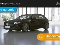 Zwart Gebruikt 2019 Mercedes A160 Advantage Hatchback | € 19.850 (Eerlijke prijs)