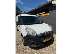 Wit Gebruikt 2013 Opel Combo MPV | € 1.250