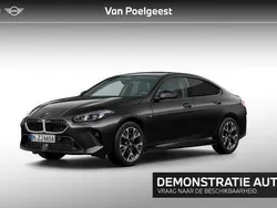 Saphirschwarz metallic (zwart metallic) Gebruikt 2025 BMW 220 Comfort Edition Coupé | € 55.773