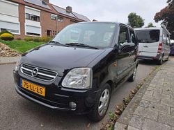 Zwart Gebruikt 2003 Opel Agila Elegance MPV | € 1.450 (Eerlijke prijs)