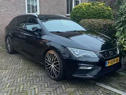 Zwart Gebruikt 2019 Seat Leon ST FR Stationwagen | € 22.000 (Eerlijke prijs)
