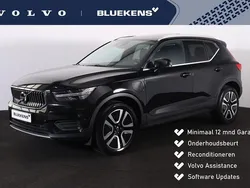 Zwart Gebruikt 2022 Volvo XC40 Inscription SUV | € 32.900 (Goede deal)