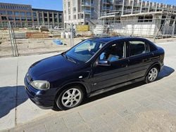 Blauw Gebruikt 2003 Opel Astra Njoy Hatchback | € 995 (Eerlijke prijs)