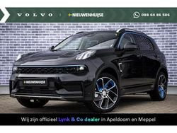 Zwart Gebruikt 2023 Lynk & Co 01 SUV | € 25.899 (Eerlijke prijs)