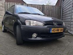 Zwart Gebruikt 2003 Peugeot 106 Sport Hatchback | € 1.000 (Goede deal)