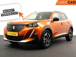 Oranje, metallic lak Gebruikt 2023 Peugeot 2008 Allure SUV | € 21.890 (Goede deal)