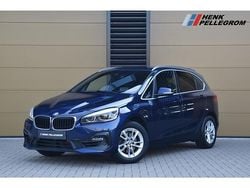 Blauw Gebruikt 2019 BMW 218 Executive Stationwagen | € 17.950 (Goede deal)