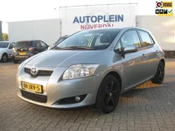 Grijs Gebruikt 2009 Toyota Auris Hatchback | € 6.450 (Eerlijke prijs)