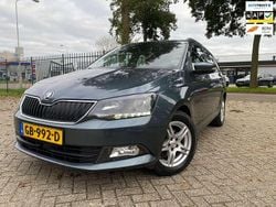 Grijs (metallic) Gebruikt 2015 Skoda Fabia First Edition Hatchback | € 6.999 (Goede deal)
