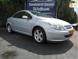 Grijs Gebruikt 2004 Peugeot 307 CC Cabriolet | € 3.950 (Iets duurder)