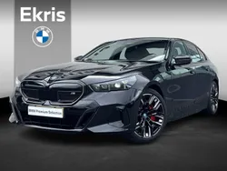 Zwart, metallic lak Gebruikt 2024 BMW i5 M Sport Sedan | € 79.900
