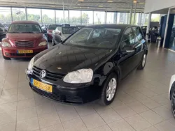 Zwart Gebruikt 2008 VW Golf VI Hatchback | € 2.740 (Eerlijke prijs)