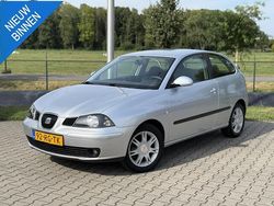 Grijs Gebruikt 2005 Seat Ibiza Sport Hatchback | € 2.450 (Iets duurder)