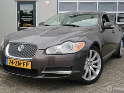 Grijs Gebruikt 2008 Jaguar XF Premium Luxury Sedan | € 2.800 (Duur)