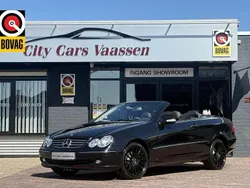 Zwart, metallic lak Gebruikt 2003 Mercedes CLK240 Elegance Cabriolet | € 7.500 (Iets duurder)