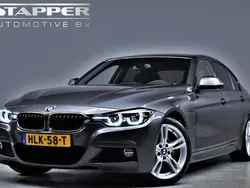 Grijs Gebruikt 2017 BMW 330 M Sport Sedan | € 22.995 (Eerlijke prijs)