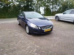 Blauw Gebruikt 2011 Volvo S60 Sedan | € 7.744 (Goede deal)