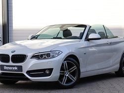 Wit Gebruikt 2017 BMW 218 Executive Cabriolet | € 23.950 (Eerlijke prijs)