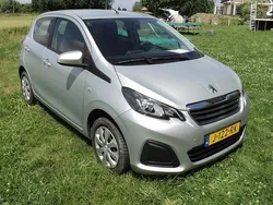 Grijs Gebruikt 2020 Peugeot 108 Active Top Hatchback | € 8.100 (Goede deal)