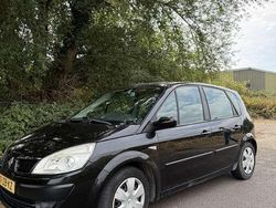 Zwart Gebruikt 2008 Renault Scénic II Business MPV | € 1.300 (Goede deal)