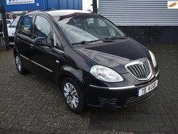 Zwart Gebruikt 2010 Lancia Musa S MPV | € 3.750 (Eerlijke prijs)