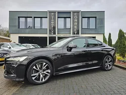 Zwart Gebruikt 2021 Volvo S60 R-Design Sedan | € 31.950