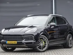 Zwart Gebruikt 2019 Porsche Cayenne Sport SUV | € 73.950 (Iets duurder)
