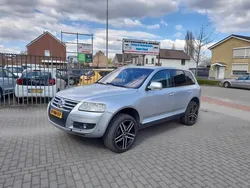 Grijs Gebruikt 2004 VW Touareg SUV | € 3.950 (Goede deal)