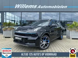 Zwart, metallic lak Gebruikt 2023 Lynk & Co 01 SUV | € 29.250 (Eerlijke prijs)