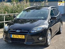 Zwart Gebruikt 2014 Ford Focus Stationwagen | € 5.950 (Eerlijke prijs)