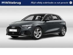 Grijs Gebruikt 2024 Audi A3 Sportback e-tron S-Line Hatchback | € 34.450 (Super prijs)